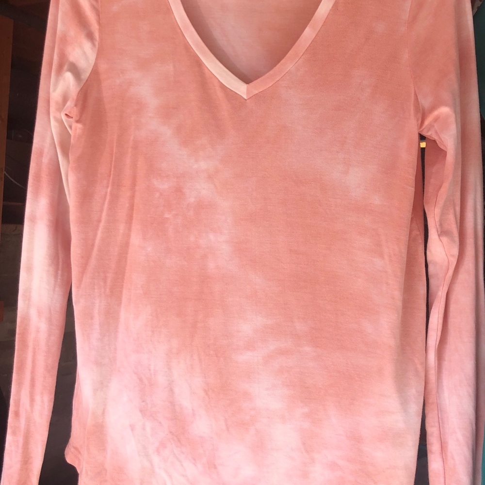 LS Aeropostale tee
